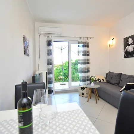 Antonijo Apartment Brodarica (Sibenik-Knin)